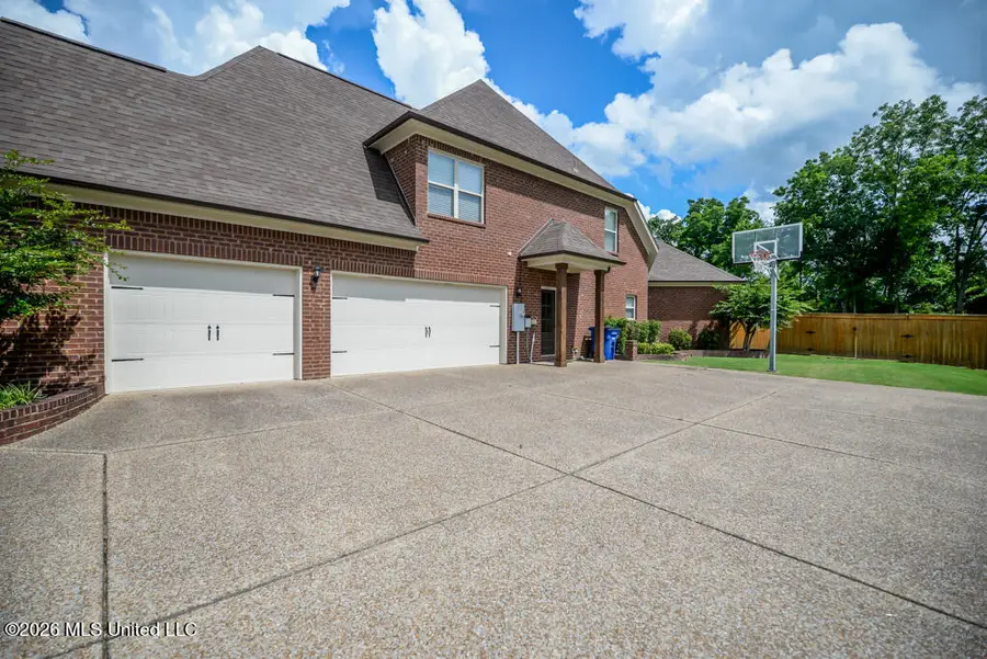 8807 Dehart Road, Olive Branch, MS 38654 - #2