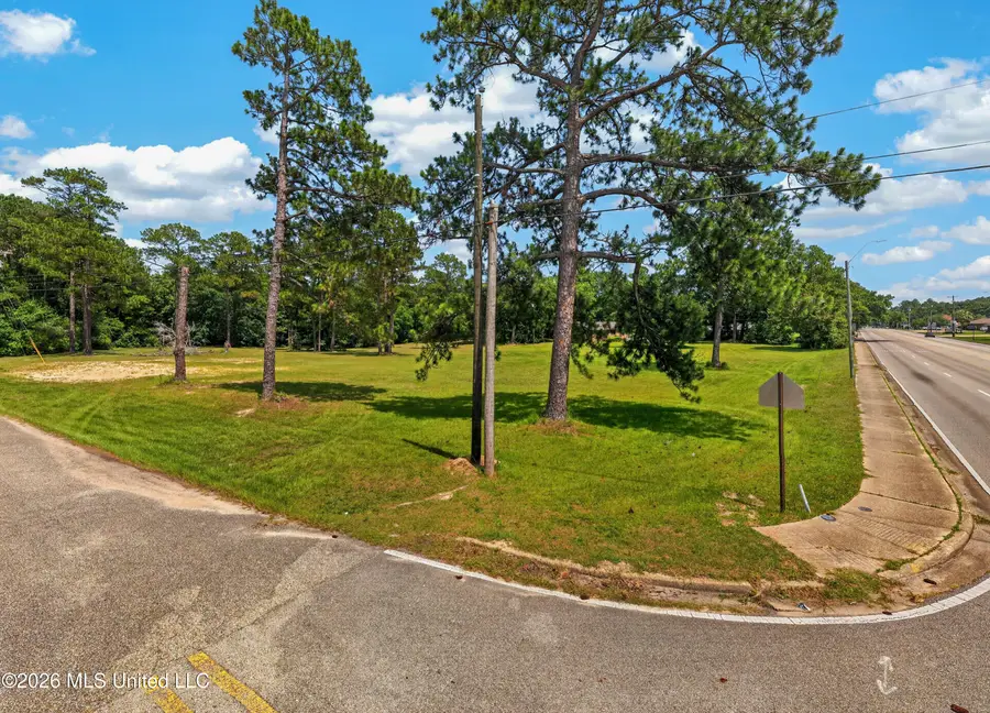 4212 Gautier Vancleave Road, Gautier, MS 39553 - #2