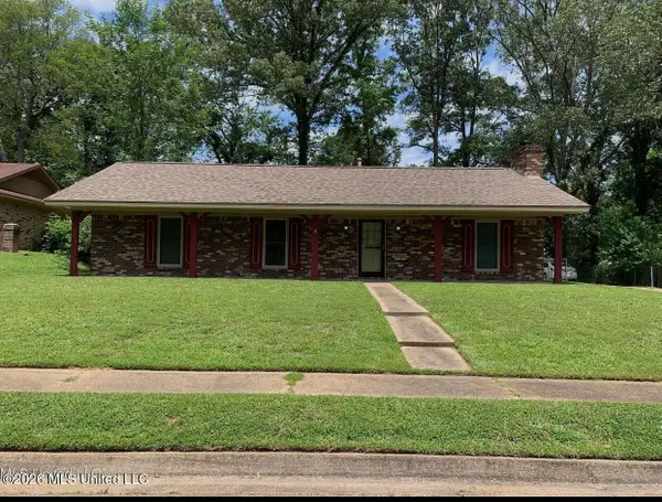 1617 Edgewood Place, Clinton, MS 39056