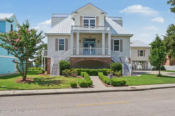 715 2nd Street, Gulfport, MS 39501