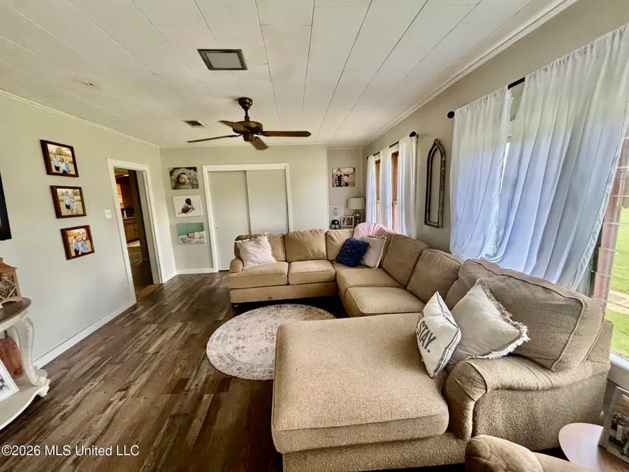 166 W Lexie Road, Tylertown, MS 39667 - #3