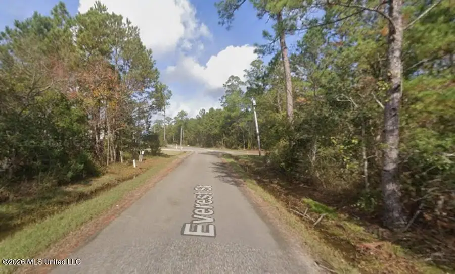 10031 Everest Street, Bay Saint Louis, MS 39520 - #2