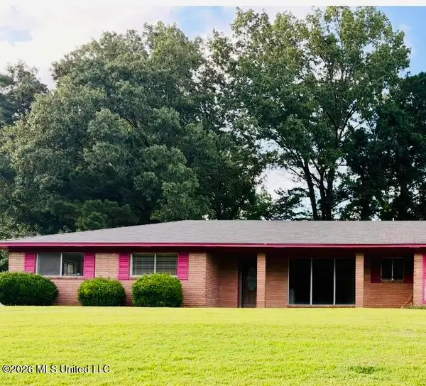 105 Strothers Drive, Vicksburg, MS 39180