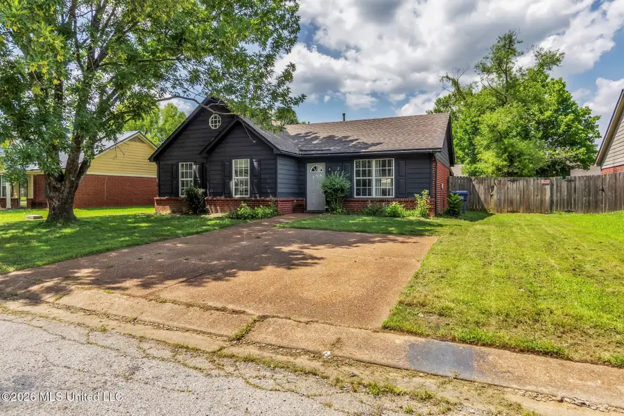 2590 S Avalon Drive, Horn Lake, MS 38637 - #2