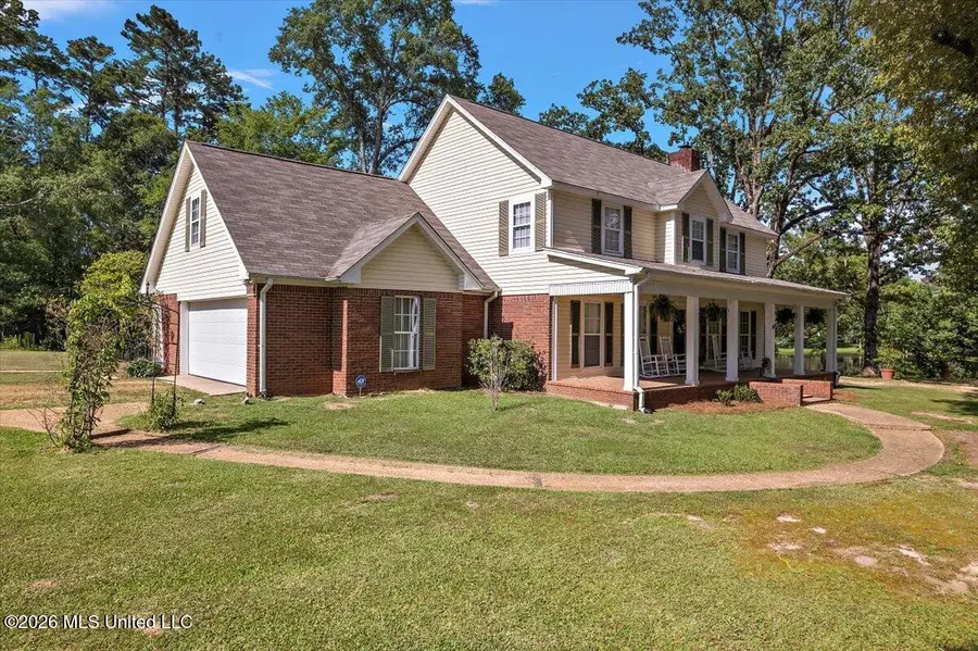 402 Springwood Circle, Terry, MS 39170 - #3