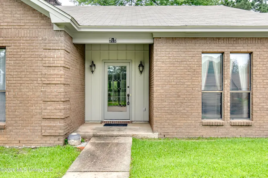 510 Bay Pointe Circle, Brandon, MS 39047 - #3