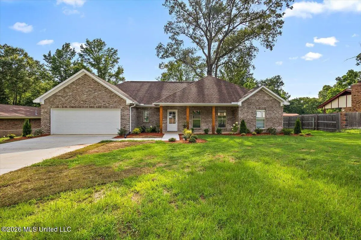 545 Greenmont Drive, Jackson, MS 39212 - #1