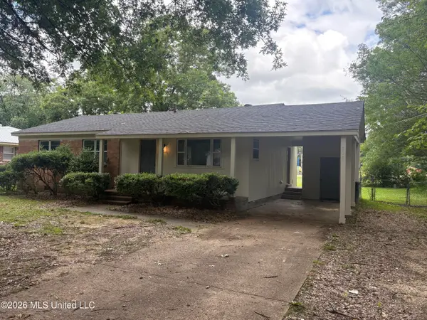 208 Camille Street, Senatobia, MS 38668