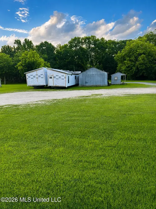 4603 Mississippi 28, Mize, MS 39116