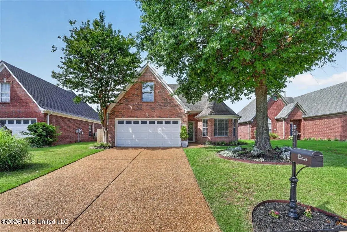 4669 Graham Lake Drive, Olive Branch, MS 38654 - #1