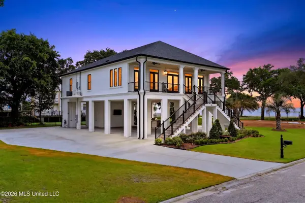 100 Runnels Avenue, Long Beach, MS 39560