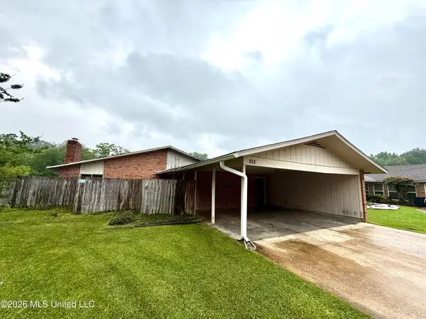 105 Carrie Drive, Clinton, MS 39056