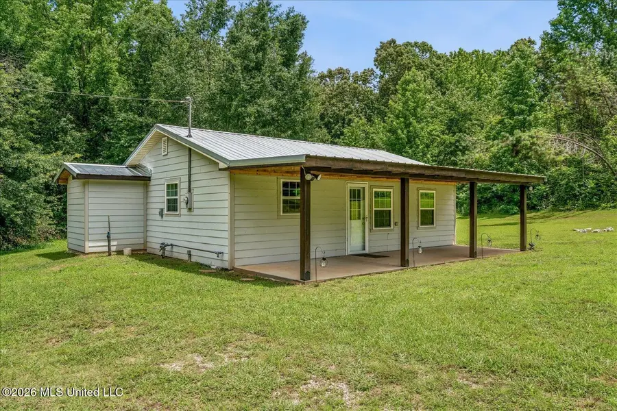 4528 Laws Hill Road, Waterford, MS 38685 - #2