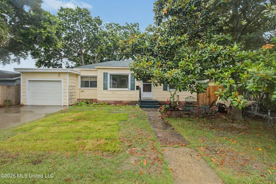 364 Porter Avenue, Biloxi, MS 39530 - #3