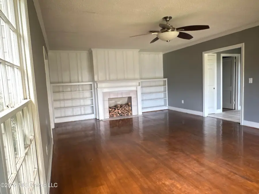 460 W Northside Drive, Jackson, MS 39206 - #3