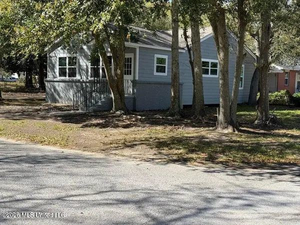 1811 Wilson Avenue, Pascagoula, MS 39567