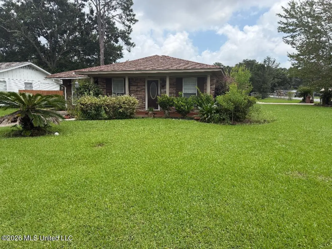 4000 Karen Street, Moss Point, MS 39563 - #1