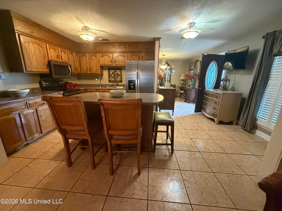 4000 Karen Street, Moss Point, MS 39563 - #3
