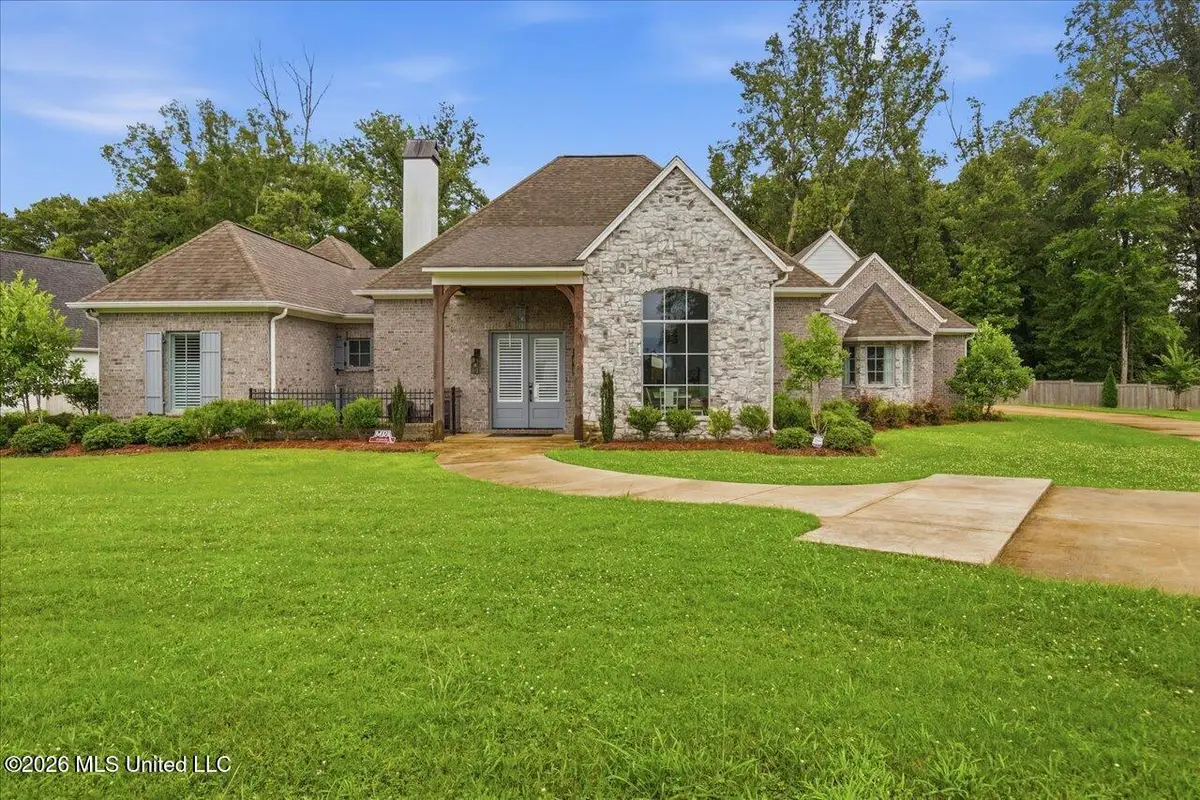 201 Ashworth Circle, Madison, MS 39110 - #1