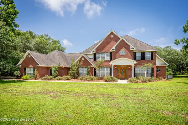 2901 Hamill Farm Road, Ocean Springs, MS 39564