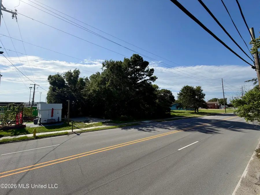 Canty St, Pascagoula, MS 39581 - #3