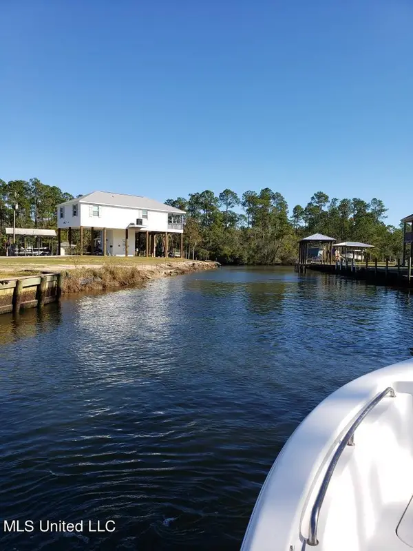 4027 Bonita Street, Bay Saint Louis, MS 39520