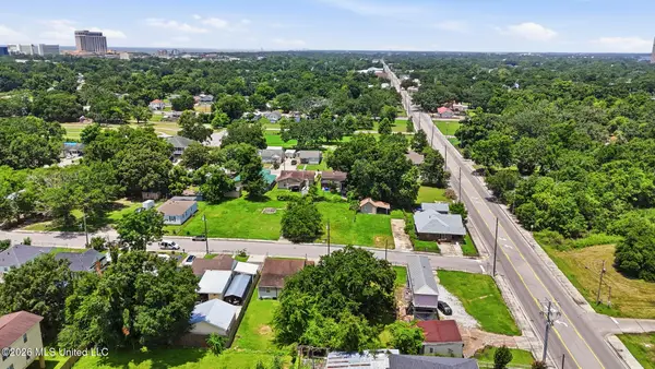 285 Laurel Court, Biloxi, MS 39530