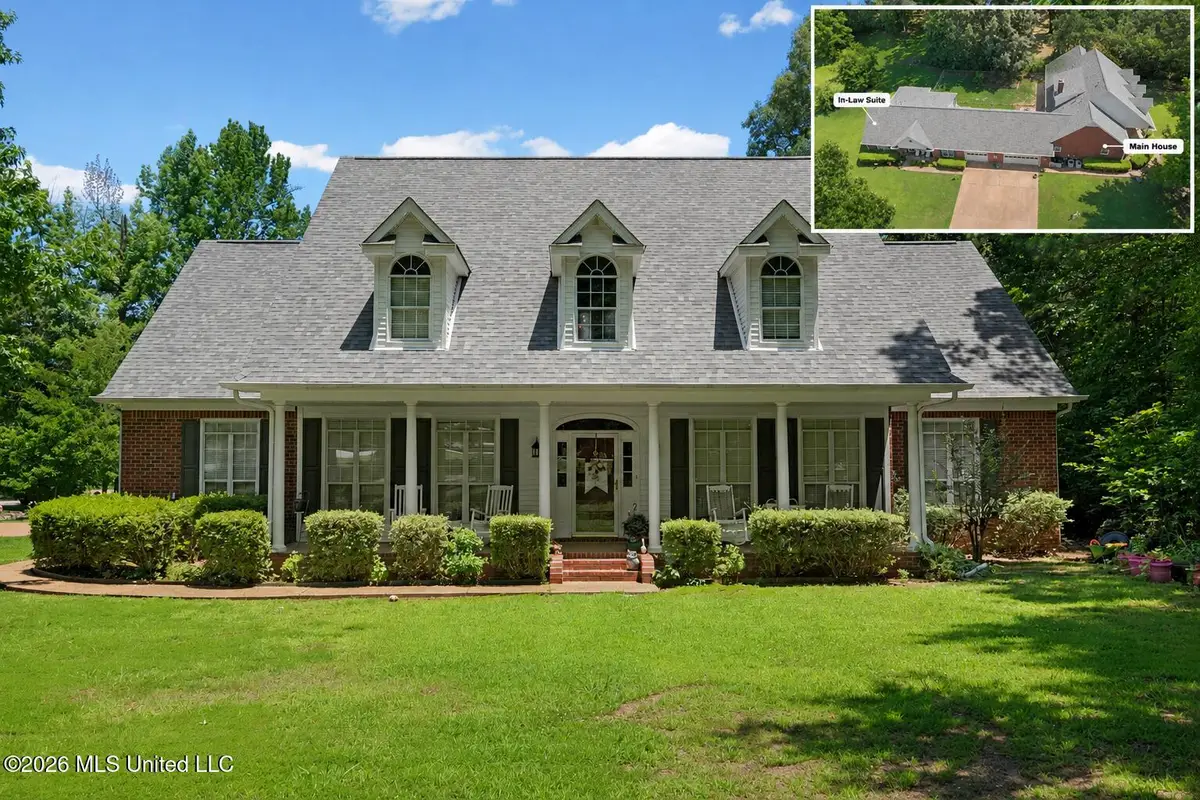 6460 Autumn Oaks Drive, Olive Branch, MS 38654 - #1