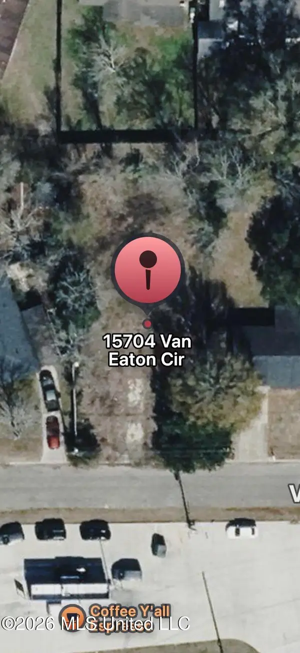15704 Van Eaton Circle, Biloxi, MS 39532