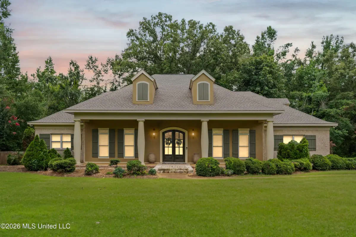 370 Deer Run, Batesville, MS 38606 - #1