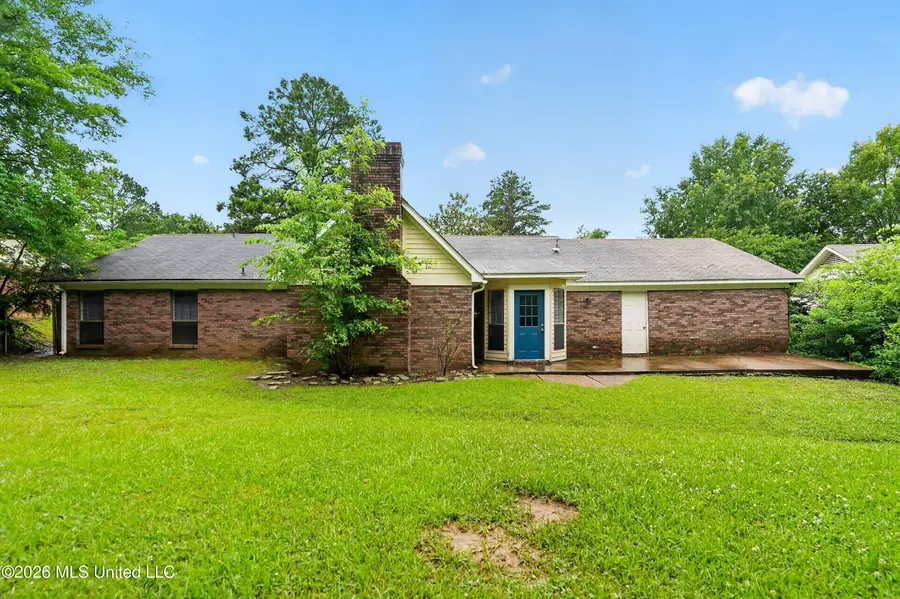 2050 Gateway Drive, Ridgeland, MS 39157 - #2
