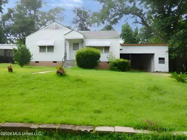 213 Oakland Drive, Natchez, MS 39120