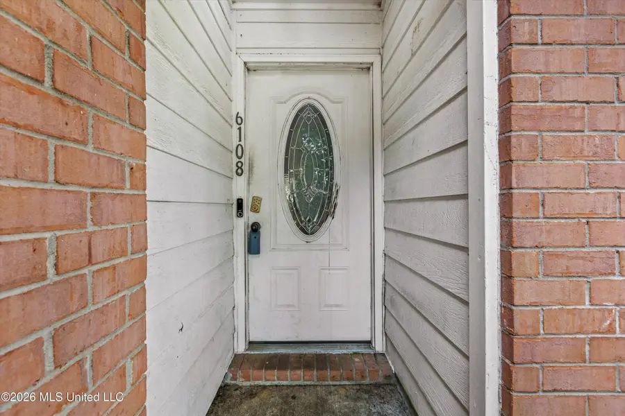 6108 Magnolia Lakes Drive, Olive Branch, MS 38654 - #3