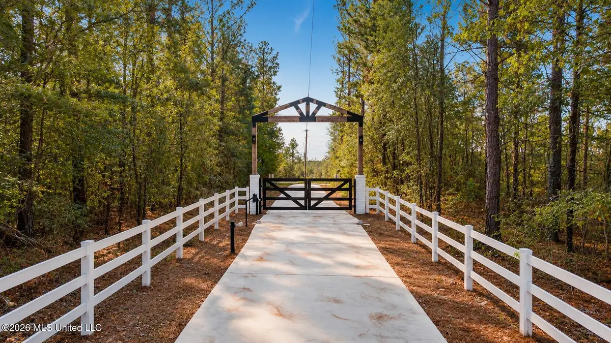 454 Earlville Road, Lucedale, MS 39452 - #1