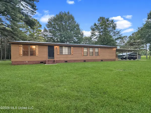 704 Pinola Braxton Road, Braxton, MS 39044