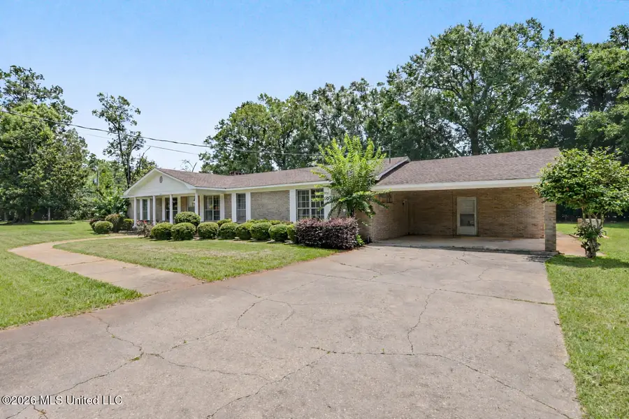 203 Church Street, Lucedale, MS 39452 - #2