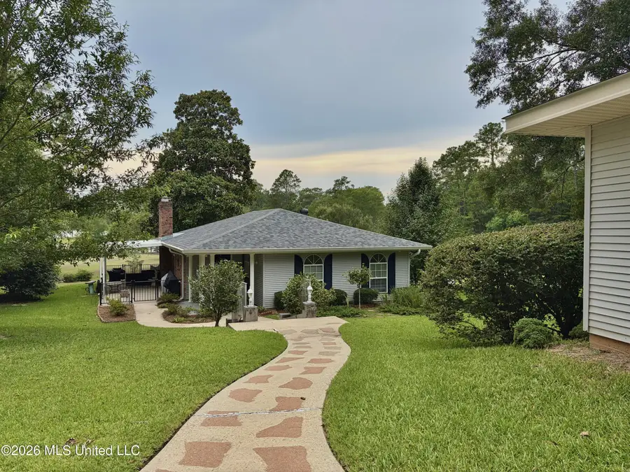 708 Lakeside Drive, Carriere, MS 39426 - #3