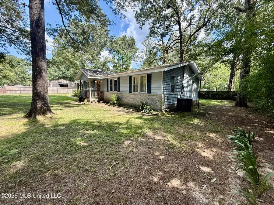 117 Lewis Street, Richland, MS 39218 - #2