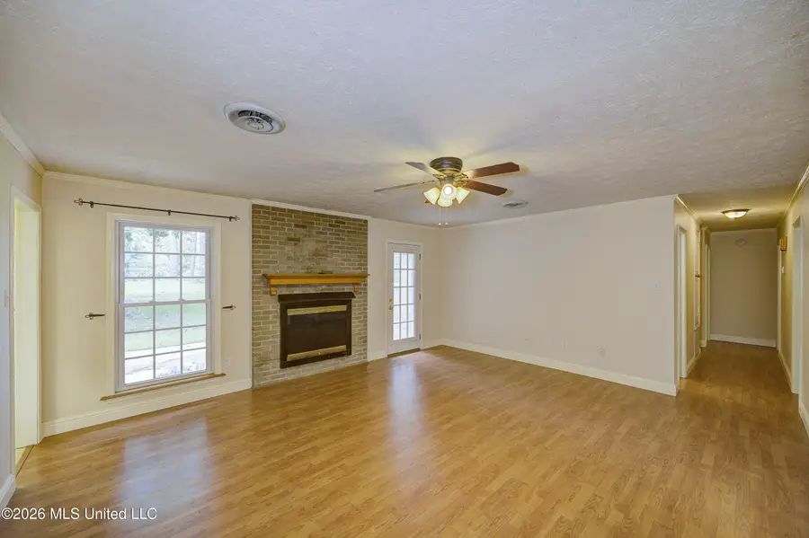 501 Elmwood Street, Vicksburg, MS 39180 - #3
