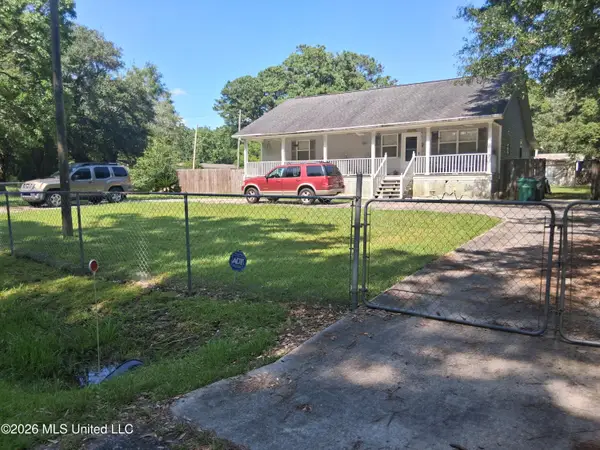 8026 Royal Oak Road, Bay Saint Louis, MS 39520