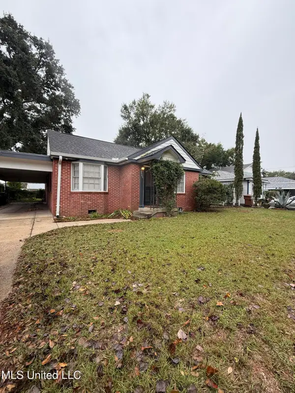 1085 Cherokee Street, Biloxi, MS 39530