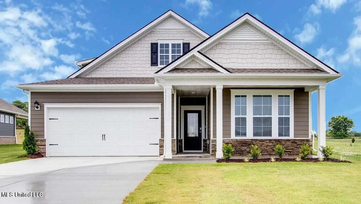 8370 Bankhead Drive, Olive Branch, MS 38654 - #1