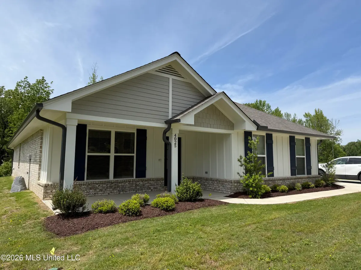 4107 W Olivia Circle, Olive Branch, MS 38654 - #1