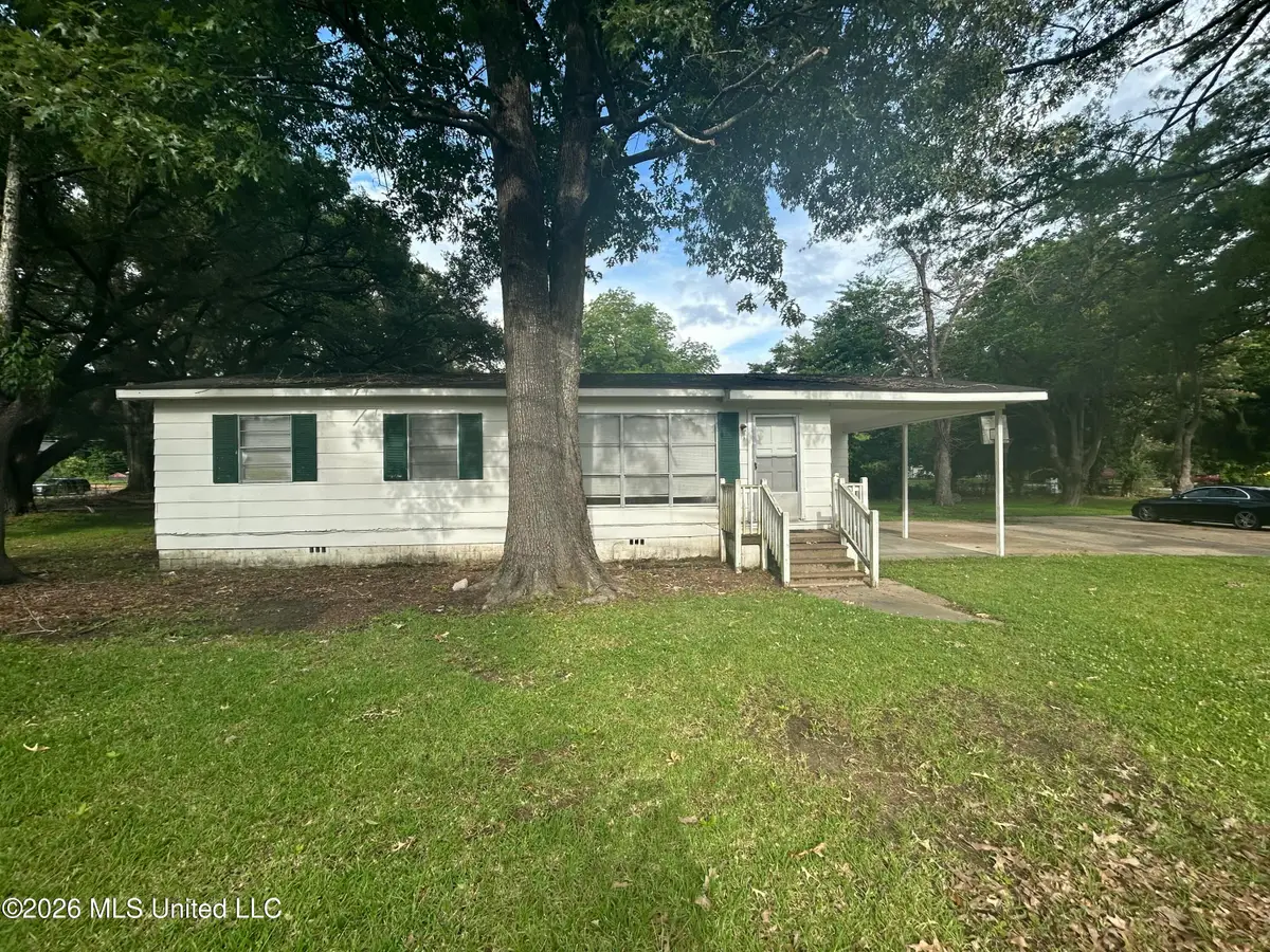 1371 Dr M L King North Road, Natchez, MS 39120 - #1