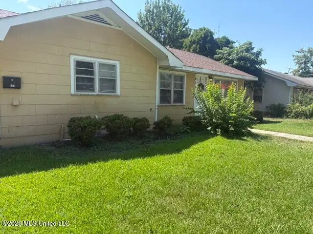 611 W Mccorkle Circle, Greenville, MS 38703 - #2