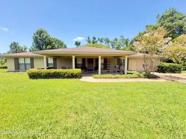 403 Isobel Street, Belzoni, MS 39038