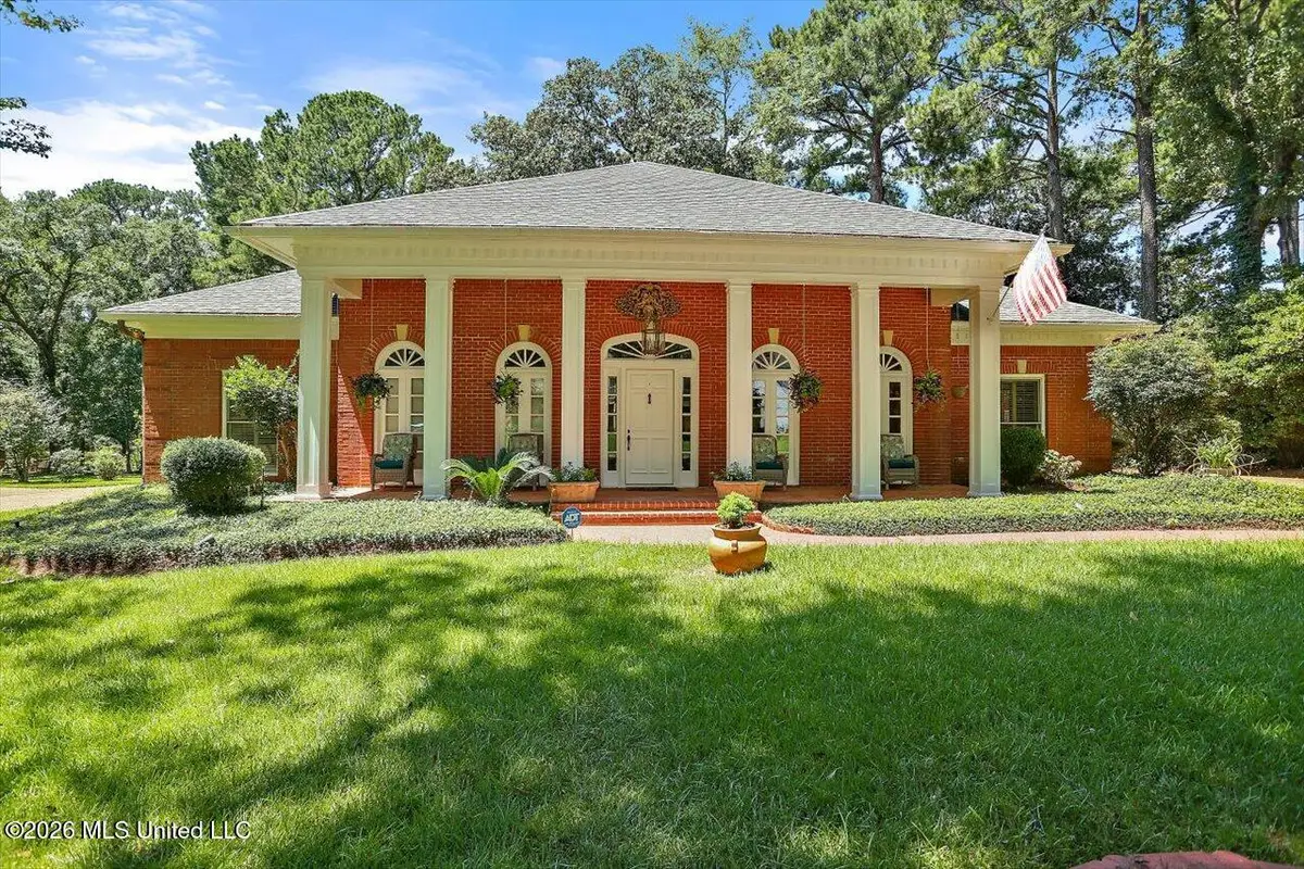 47 Avery Circle, Jackson, MS 39211 - #1
