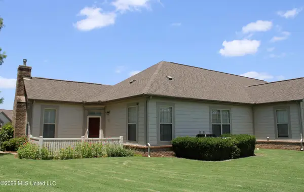 8753 Parkview Oaks Circle, Olive Branch, MS 38654