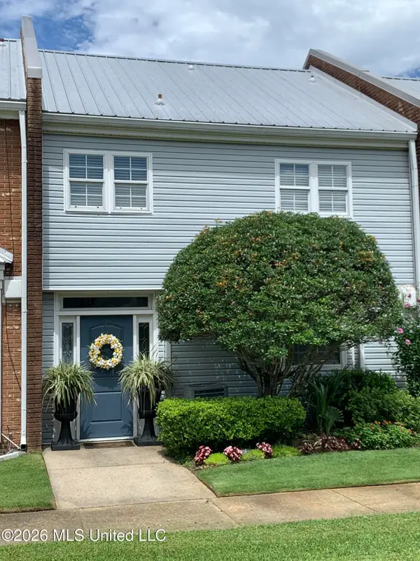 928 Courthouse Road, Gulfport, MS 39507