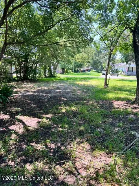 811 Lafayette Avenue, Pascagoula, MS 39567 - #2